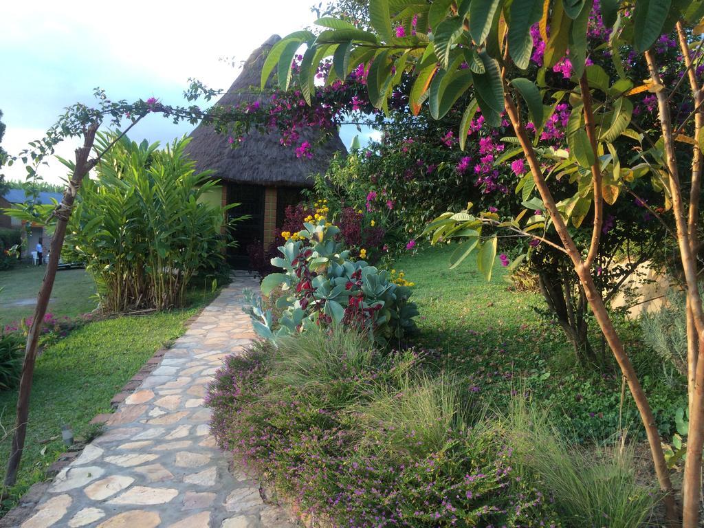 Nyore Hillside Retreat Mbarara Ngoại thất bức ảnh